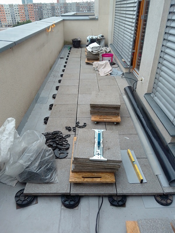 St�echy PRAKTA PRAHA.